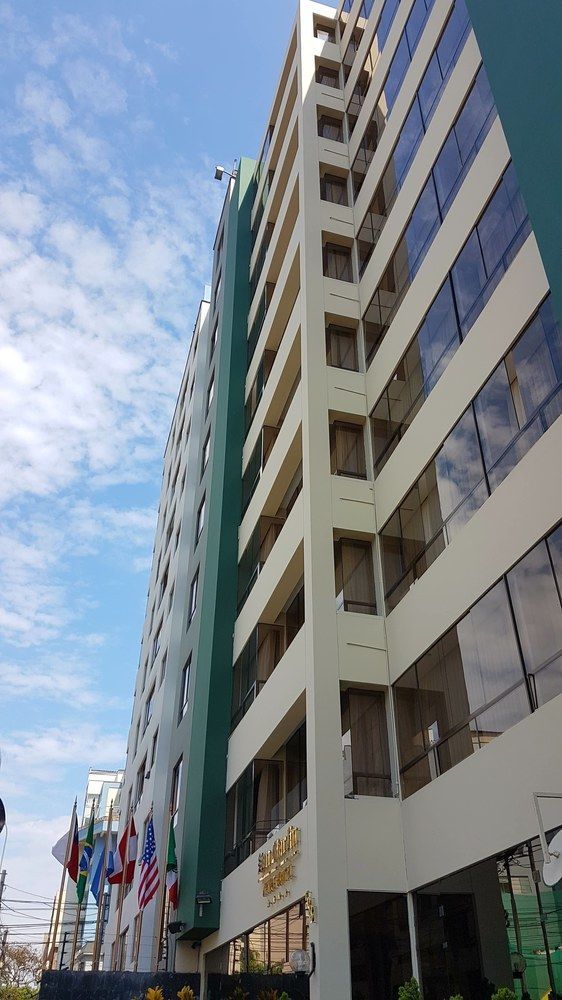San Martin Apartahotel 4*